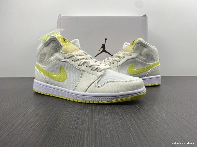 Rep Jordan1 Mid QuickDry DB2822- 3710 Voltage SE Yellow 1028